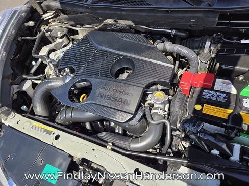 Used 2017 Nissan Juke S FWD image 18