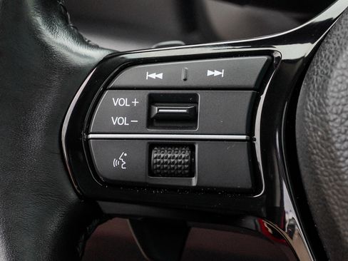 Used 2023 Honda Pilot Elite image 37