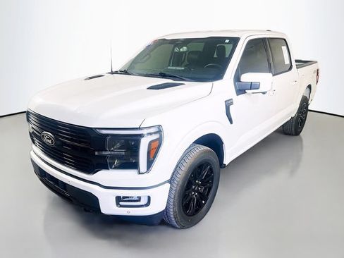 Used 2024 Ford F150 Platinum AWD/4WD image 4