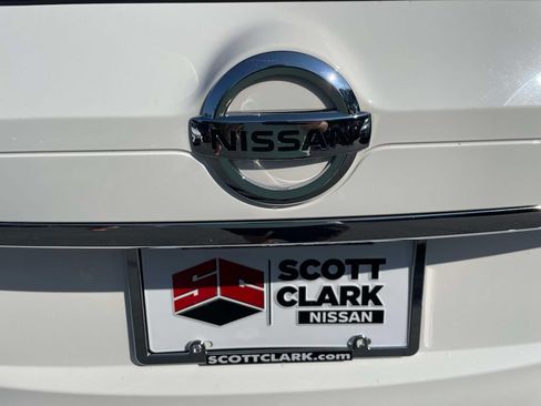 Used 2019 Nissan Rogue S FWD image 13