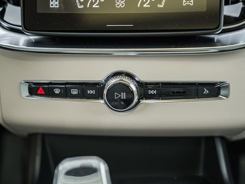 New 2026 Volvo XC90 T8 Ultra w/ Protection Package Premier image 23