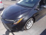 Used 2022 Toyota Corolla LE image 3