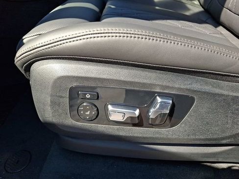 New 2027 BMW X7 M60i w/ Executive Package AWD/4WD image 13