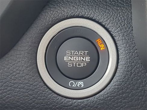 Certified 2022 RAM 1500 Big Horn image 28