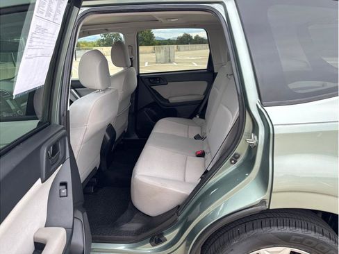 Used 2016 Subaru Forester 2.5i Premium AWD/4WD image 13