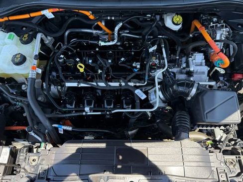 Used 2024 Ford Escape ST-Line w/ Equipment Group 301A FWD image 22