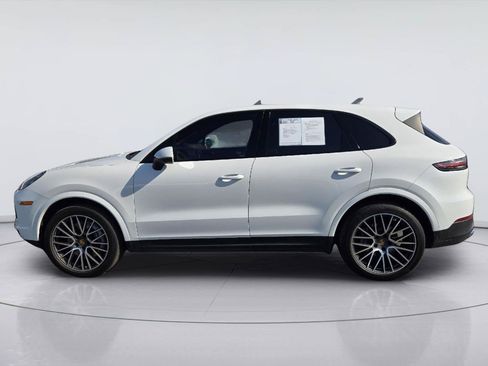 Used 2021 Porsche Cayenne AWD/4WD image 5