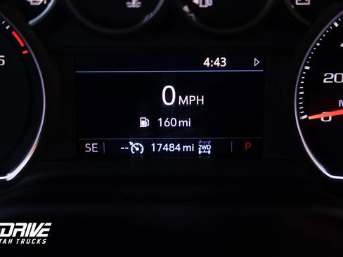 Used 2023 Chevrolet Silverado 2500 LT image 27