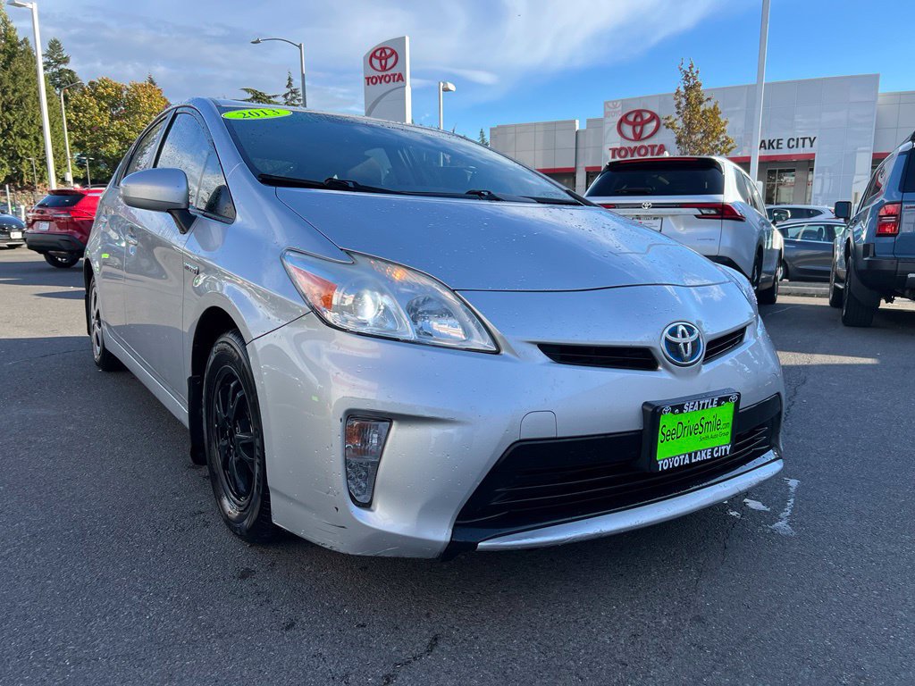 Used 2013 Toyota Prius Two FWD image 1