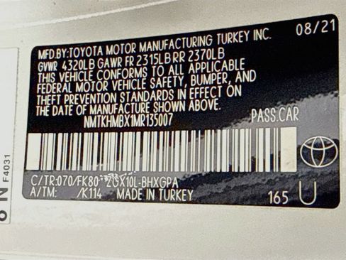 Used 2021 Toyota C-HR XLE FWD image 30