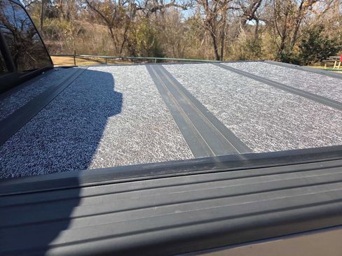 Used 2014 Ford F150 Platinum image 24