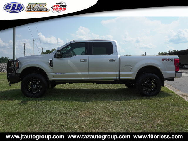 Used 2017 Ford F250 Platinum w/ FX4 Off-Road Package AWD/4WD image 6