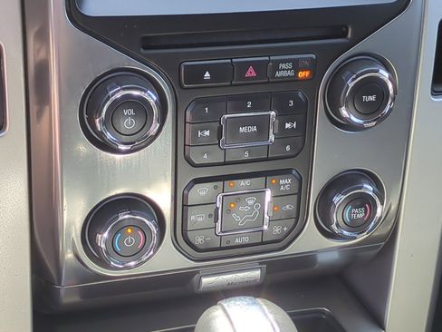 Used 2013 Ford F150 FX4 w/ Luxury Equipment Group AWD/4WD image 23