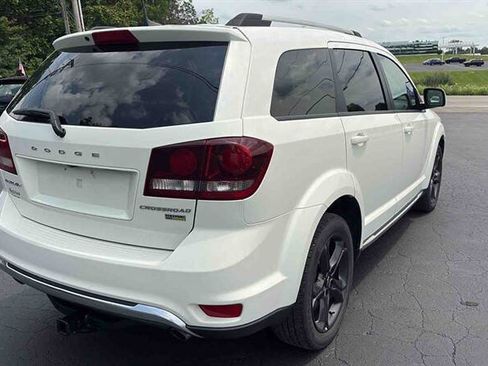 Used 2019 Dodge Journey Crossroad FWD image 8