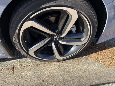 Used 2022 Honda Accord Sport Special Edition image 12