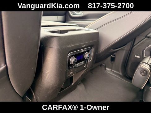 Used 2023 Chevrolet Suburban Premier image 23