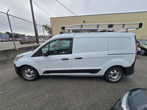 Used 2021 Ford Transit Connect XL FWD image 4
