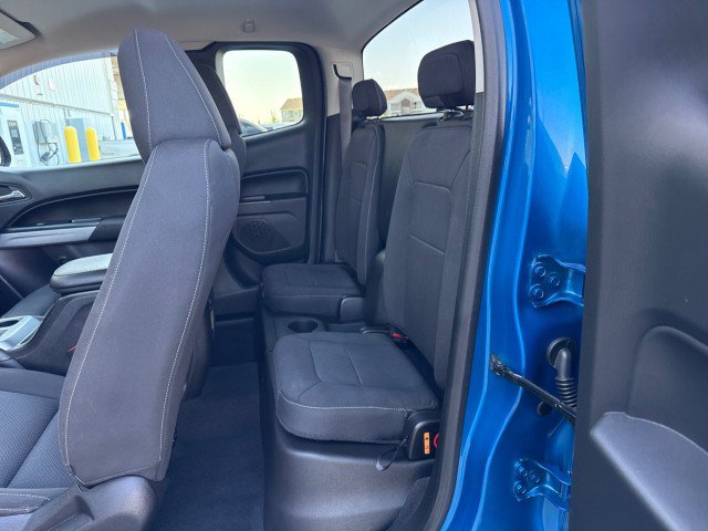 Used 2021 Chevrolet Colorado LT AWD/4WD image 25