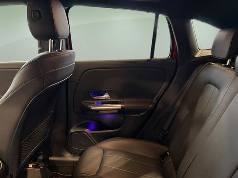 Used 2021 Mercedes-Benz GLA 250 GLA 250 image 16