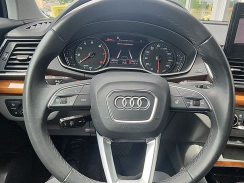 Used 2023 Audi Q5 2.0T Premium w/ Convenience Package AWD/4WD image 22