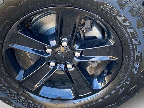 Used 2021 Jeep Wrangler Sport S image 27