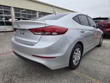 Used 2017 Hyundai Elantra SE image 3