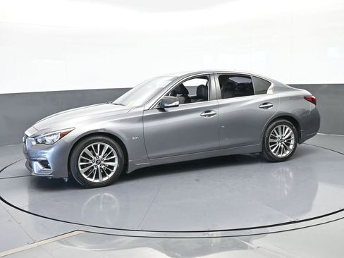 Used 2019 INFINITI Q50 Luxe image 2