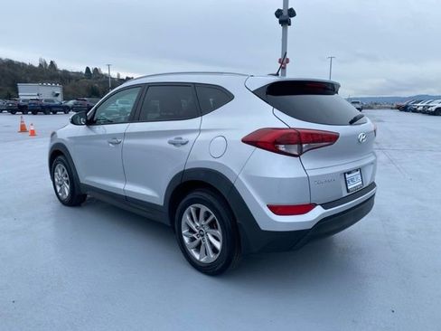 Used 2016 Hyundai Tucson SE w/ Option Group 02 image 6