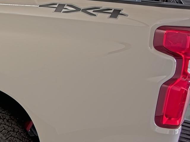 New 2026 Chevrolet Silverado 1500 RST w/ Dark Appearance Package AWD/4WD image 10
