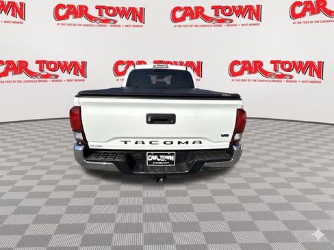 Used 2023 Toyota Tacoma SR5 RWD image 22