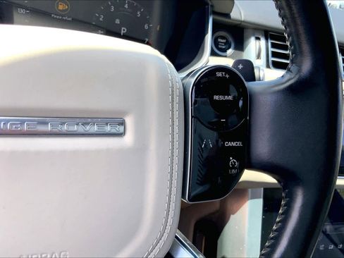 Used 2018 Land Rover Range Rover HSE AWD/4WD image 23