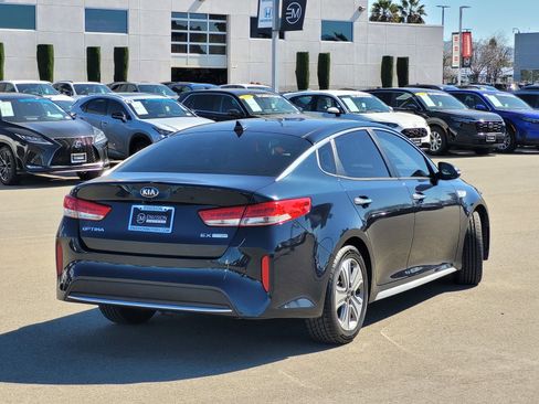Used 2018 Kia Optima EX image 5