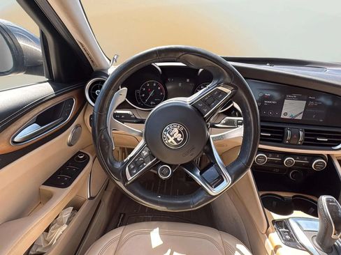 Used 2020 Alfa Romeo Giulia Ti AWD/4WD image 46