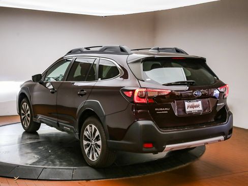 Used 2024 Subaru Outback Limited AWD/4WD image 4
