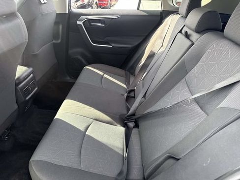 Used 2025 Toyota RAV4 XLE AWD/4WD image 14