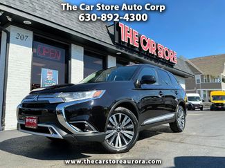 Used 2020 Mitsubishi Outlander SE image 1