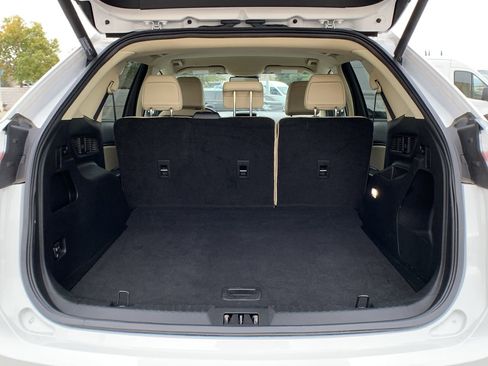 Used 2021 Ford Edge SEL w/ Convenience Package image 40