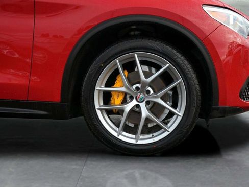 Used 2018 Alfa Romeo Stelvio Ti Sport image 9