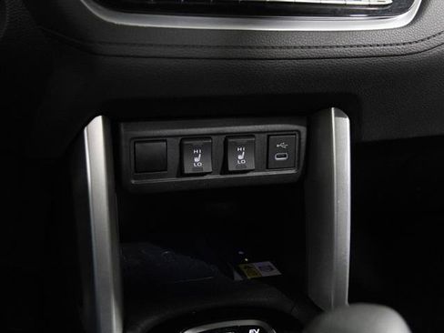 Used 2023 Toyota Corolla Cross AWD Hybrid image 15