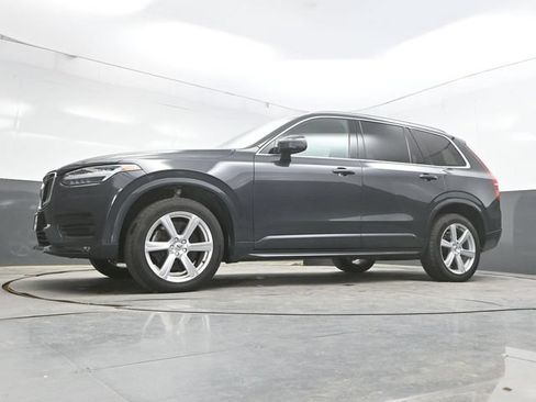 Used 2022 Volvo XC90 T5 Momentum AWD/4WD image 33