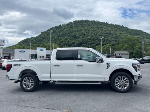 New 2026 Ford F150 Lariat w/ Equipment Group 502A High AWD/4WD image 5