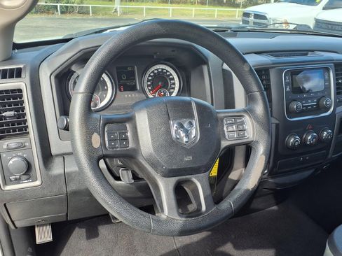 Used 2014 RAM 1500 Tradesman w/ Power & Remote Entry Group image 14