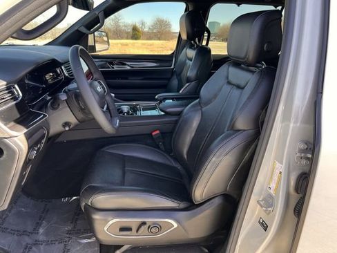 Used 2022 Jeep Wagoneer Series I w/ Convenience Group I image 25