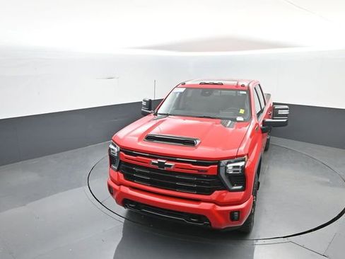 Used 2024 Chevrolet Silverado 2500 LTZ w/ LTZ Plus Package image 21