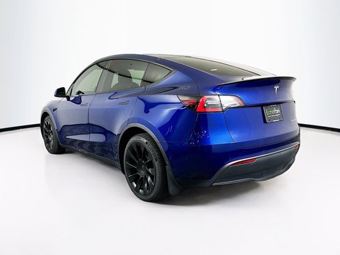 Used 2021 Tesla Model Y Long Range AWD/4WD image 5