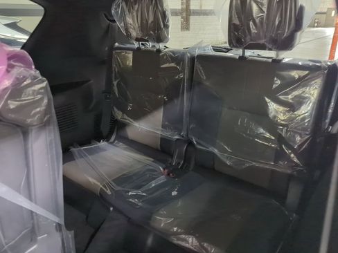 New 2025 Lexus LX 700h Overtrail image 11