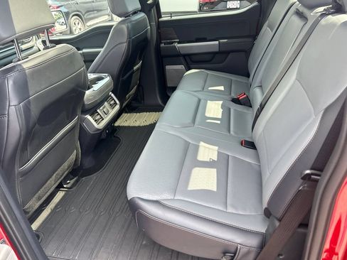 Used 2025 Ford F150 Lightning Lariat AWD/4WD image 30