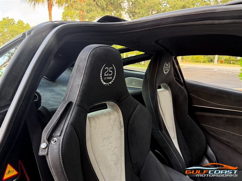 Used 2021 McLaren 720S Performance RWD image 33
