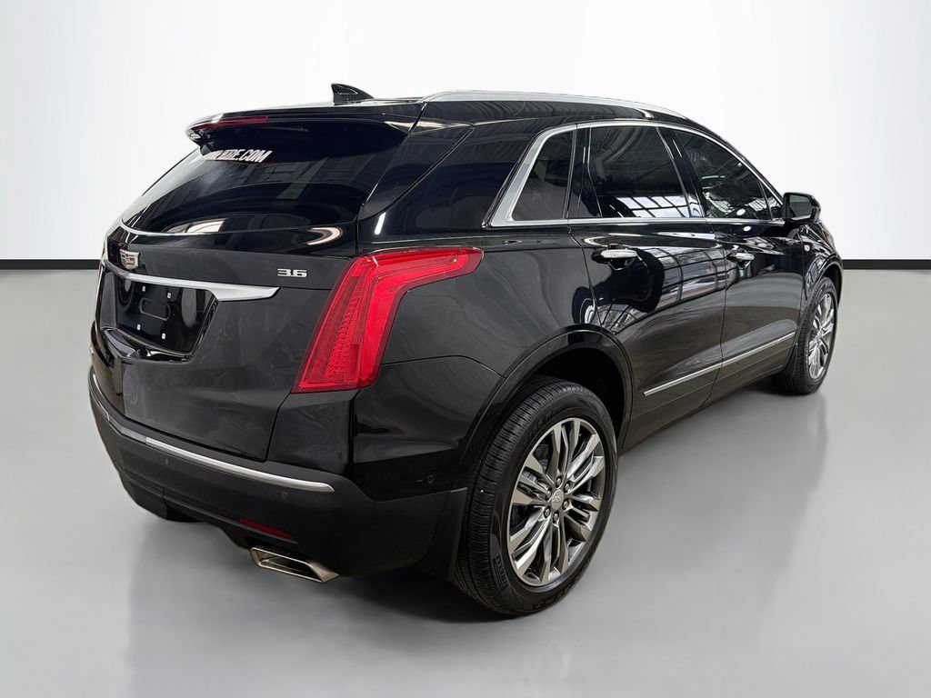 Used 2019 Cadillac XT5 Premium Luxury w/ Driver Assist Package AWD/4WD image 9
