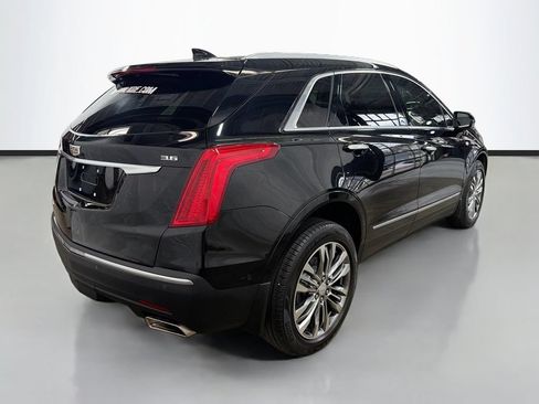 Used 2019 Cadillac XT5 Premium Luxury w/ Driver Assist Package AWD/4WD image 9